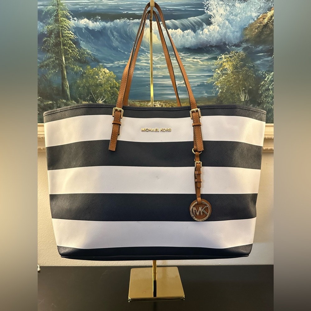 Michael Kors Blue White Jet Set Tote with MK Dustbag